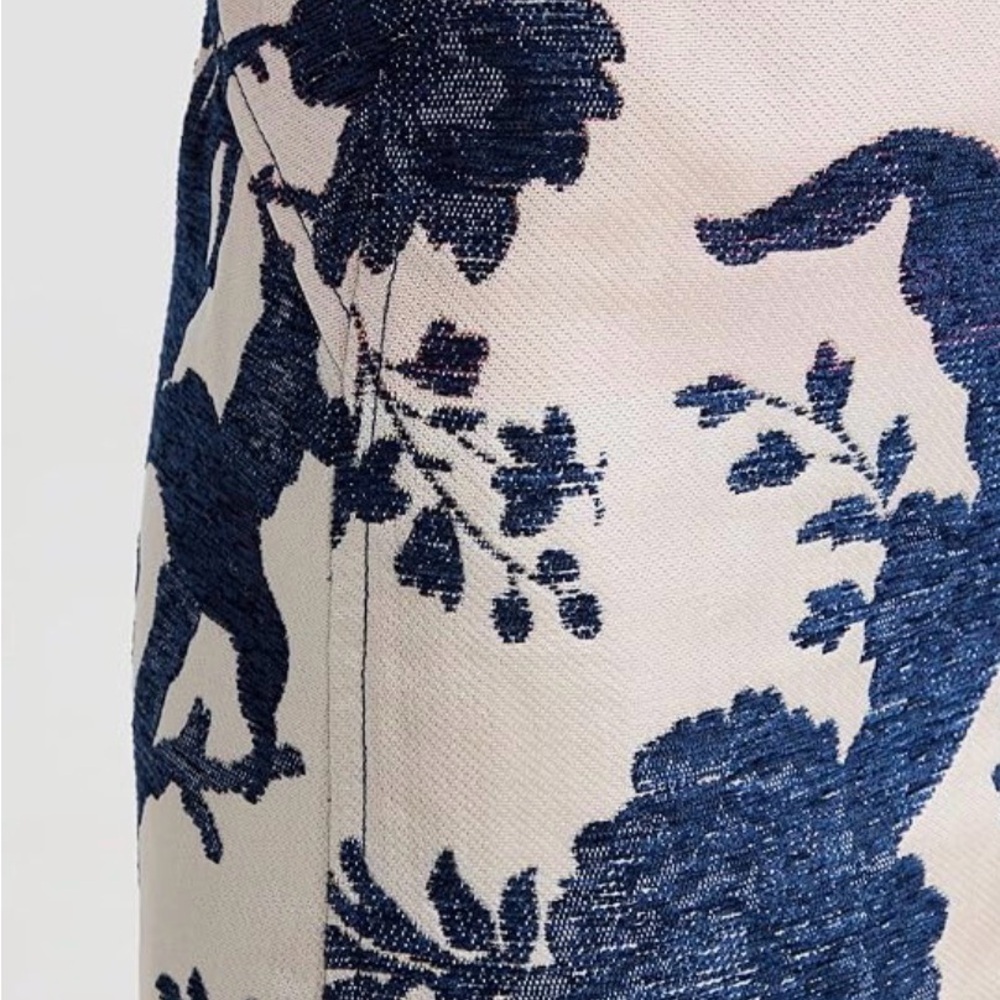 Floral Patterned mini Skirt Blue and Cream Baum und Pferdgarten size EU 34 - Picture 6 of 7